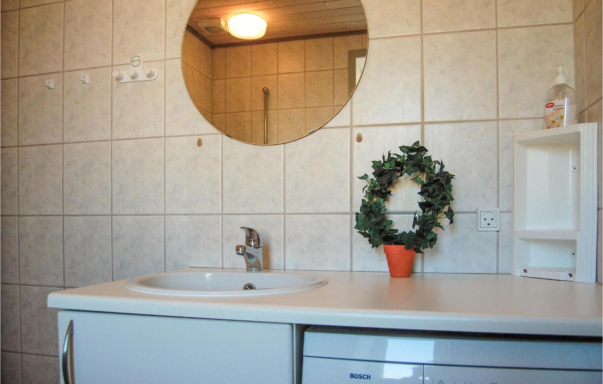 2 Bedroom Gorgeous Home In Hvide Sande Havrvig Экстерьер фото