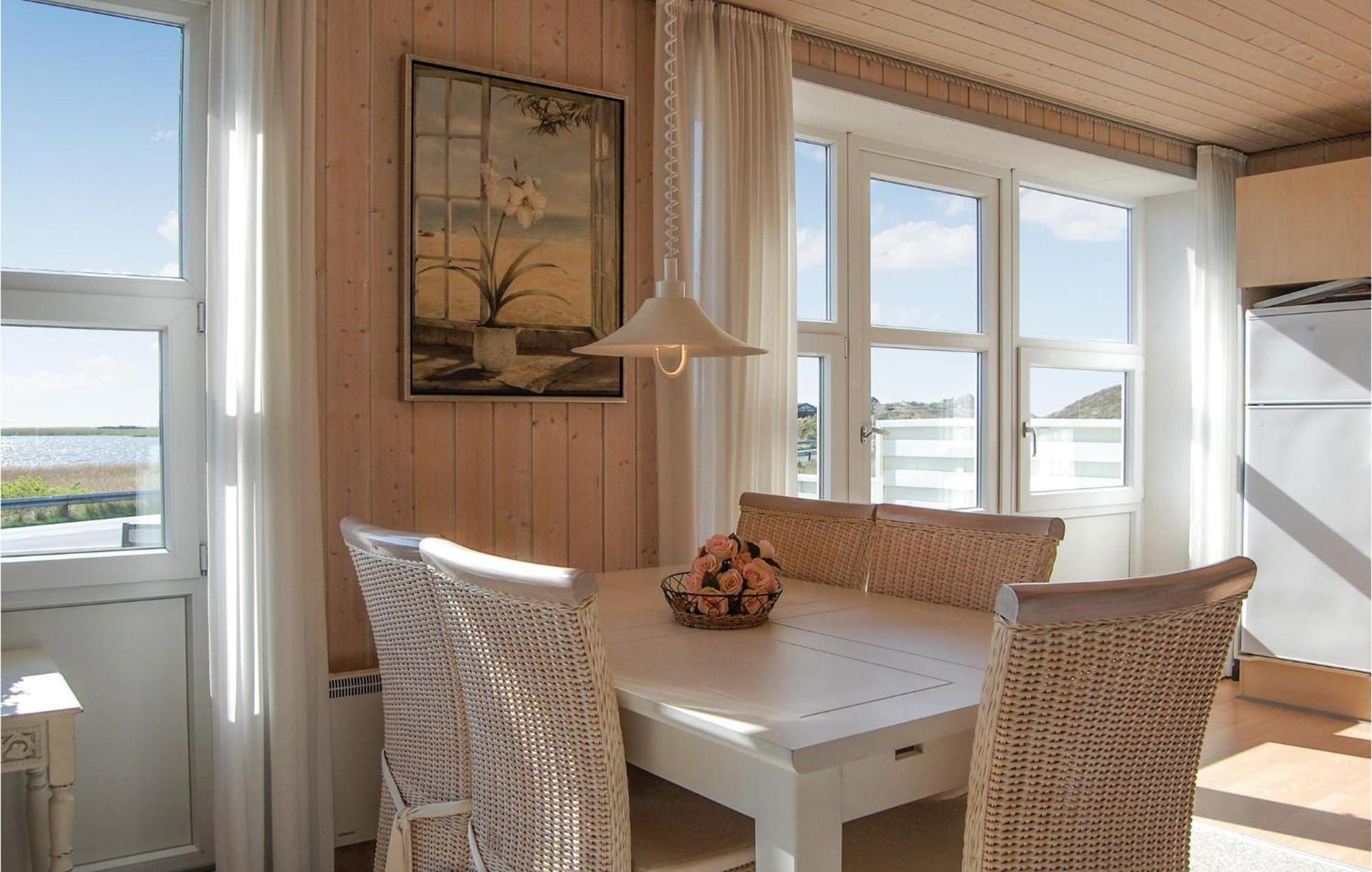 2 Bedroom Gorgeous Home In Hvide Sande Havrvig Экстерьер фото