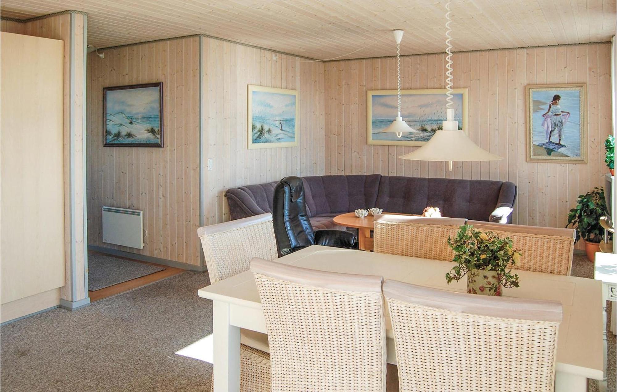 2 Bedroom Gorgeous Home In Hvide Sande Havrvig Экстерьер фото
